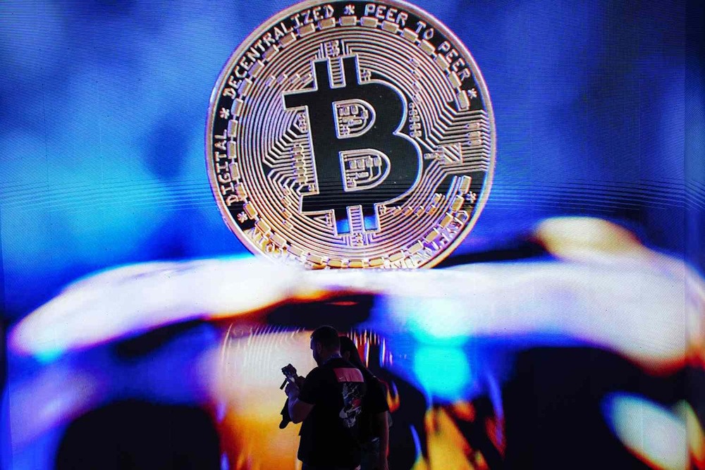 Bitcoin Live Updates
